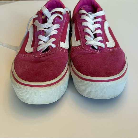 Vans Old Skool Women's Suede Lace up Sneakers in Fuchsia and White Size 7 - Picture 7 of 11